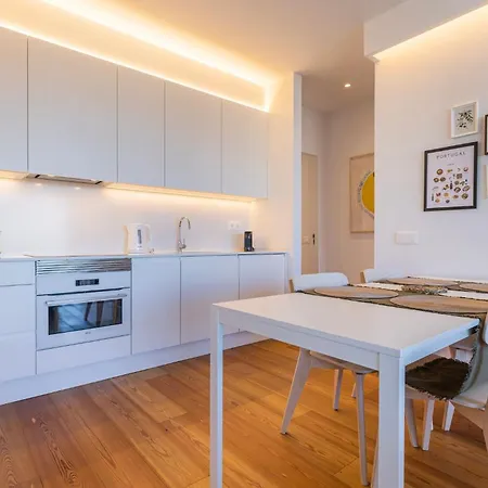 Oasis 28 III By Innkeeper Lisbon Exterior photo